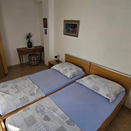 1 Apartman